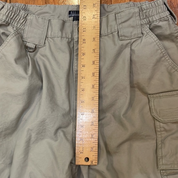 5.11 Tactical Series Style 74251 34 x 30 Cargo Pockets Stretch Waist - Picture 9 of 14